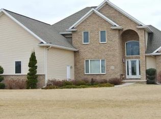 995 Wrightstown Rd, De Pere, WI 54115