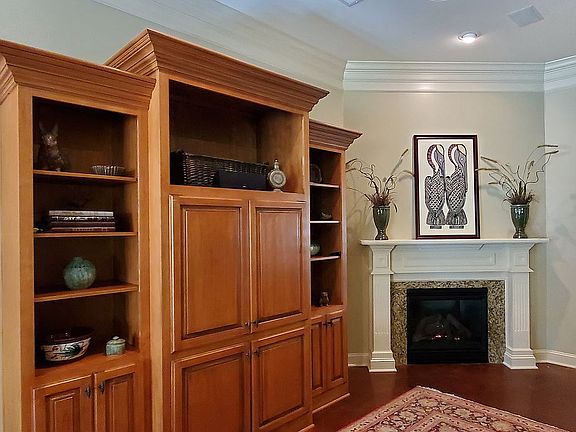 5th image of 803 Canebrake Dr
