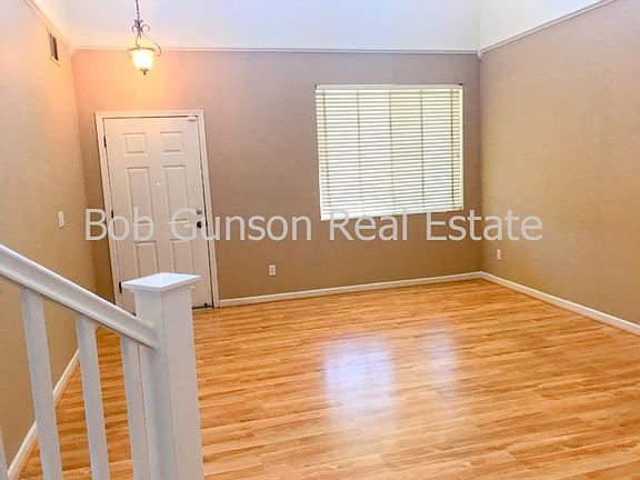 3rd image of 3808 Warbler Dr