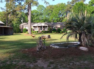 748 Creekside Dr, Leesburg, GA 31763