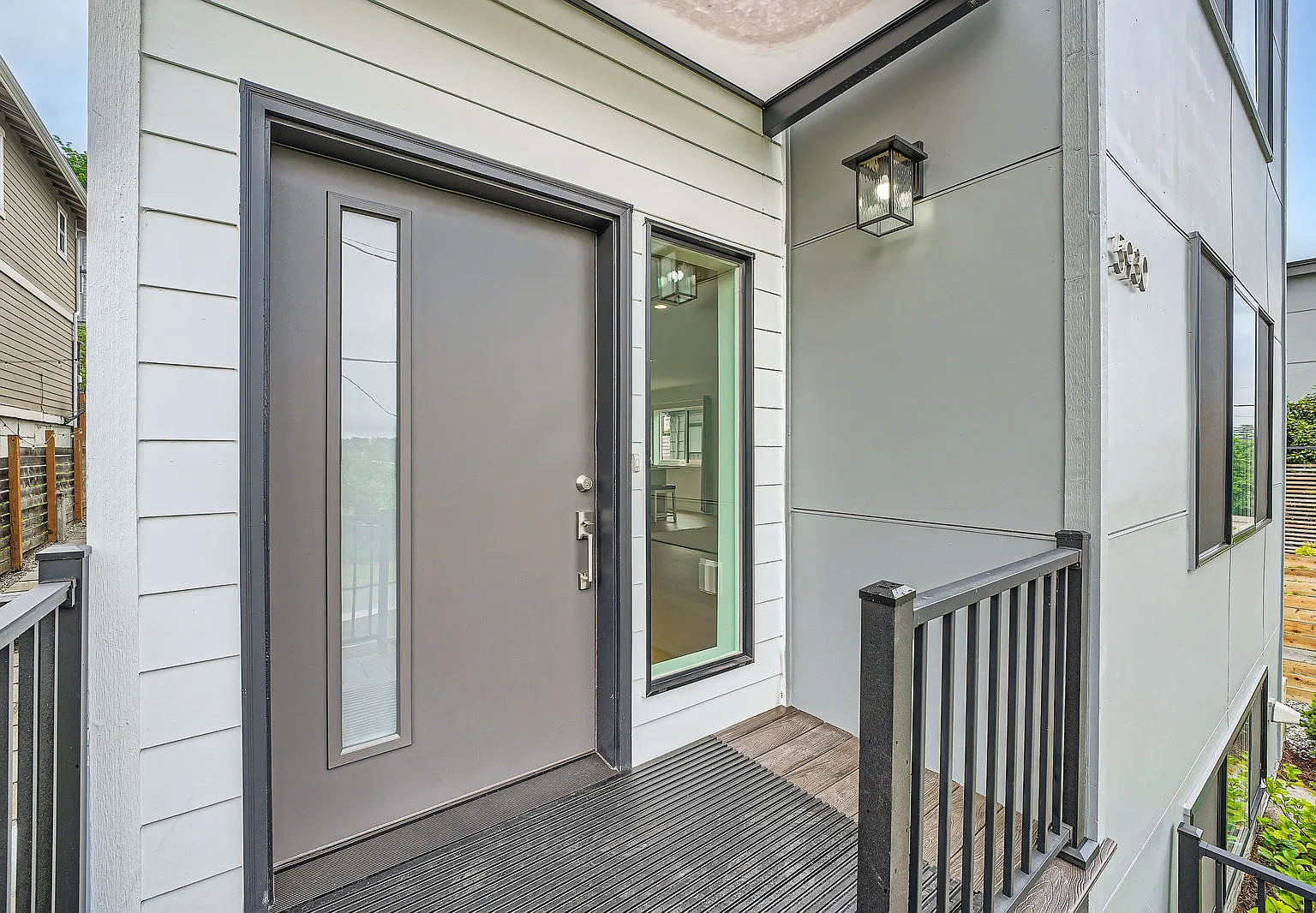 3 bed, 2.5 bath, 2162 sqft, $3,900 — Photo 3