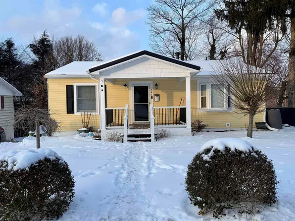 441 Lawnview Dr, Morgantown, WV 26505