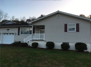 330 3rd St W, Madison, WV 25130