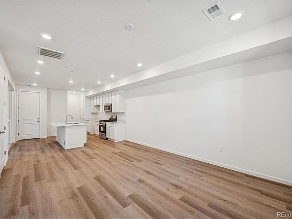 3rd image of 1334 Penner Drive