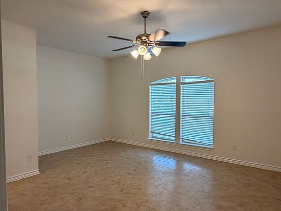 4th image of 3202 Upshire Ct #1