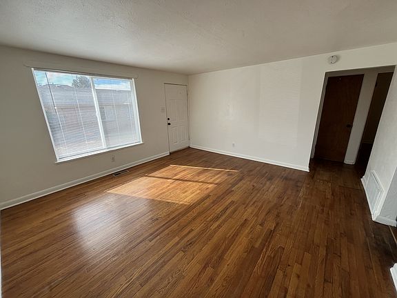 2nd image of 1675 Vance St
