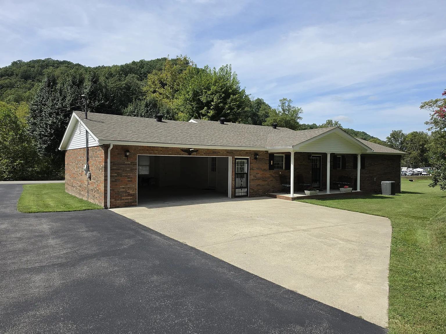 2 bed, $1,500 — Photo 3