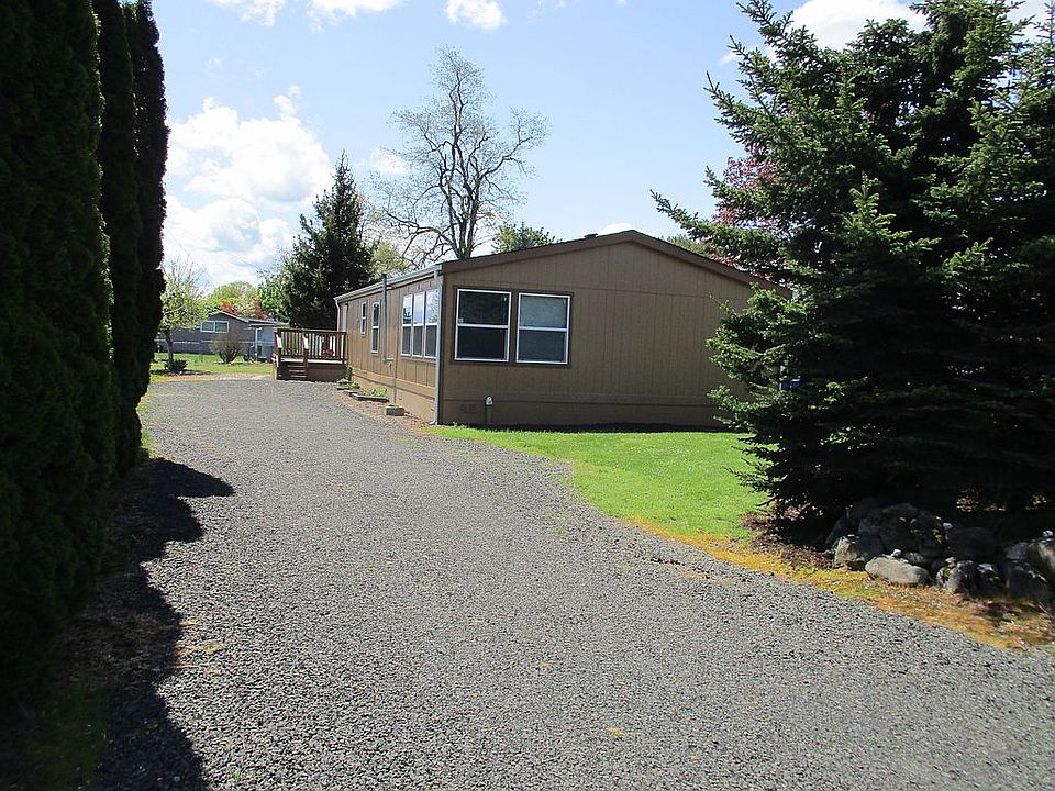 1st image of 930 Diamond Hill Rd