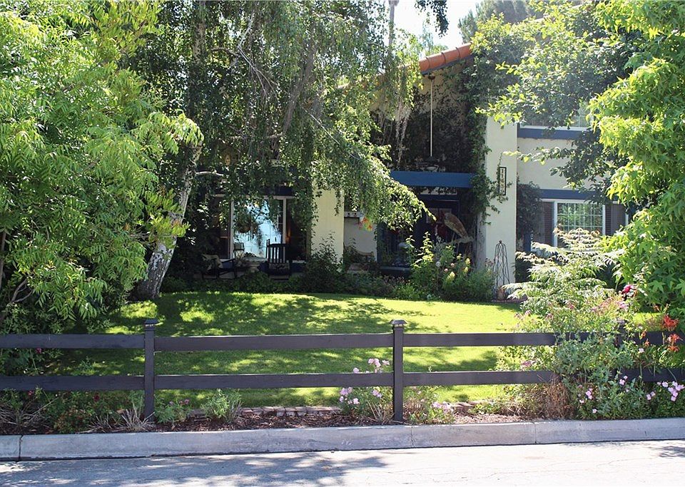 1st image of 11439 Casa Blanca St