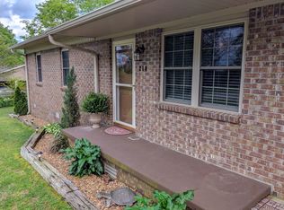 210 Charles St, Imboden, AR 72434