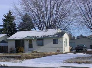 411 S 48th Ave, Yakima, WA 98908