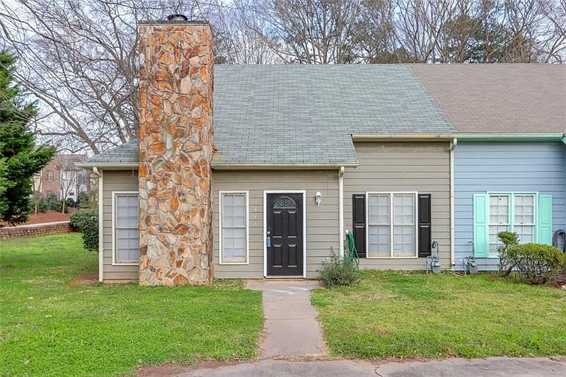 1st image of 1001 Whitfield Ct SE