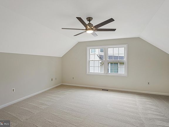 4th image of 8604 Cherry Dr