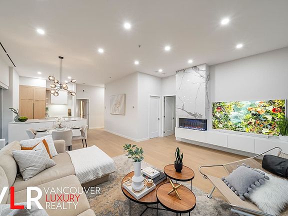 2nd image of 1177 Hornby St Penthouse 2