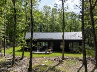 105 Geba Dr, Glen Spey, NY 12737