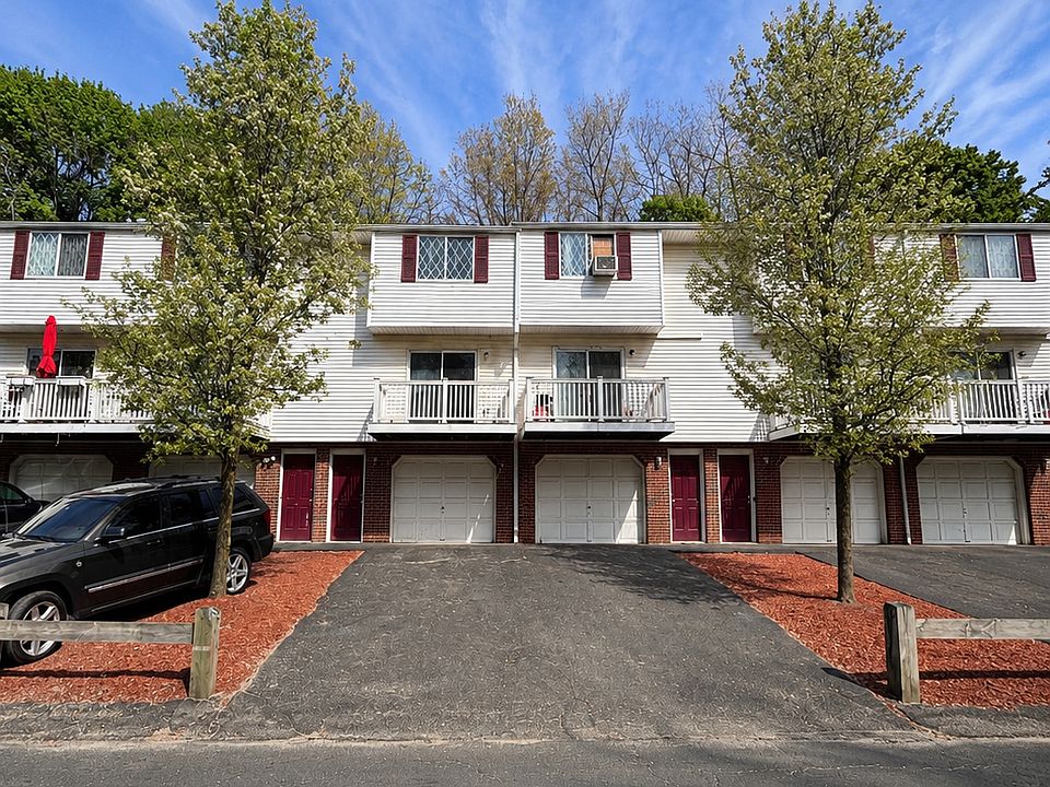 1st image of 179 Lincoln St #9