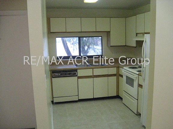 3rd image of 5410 Hopedale Dr