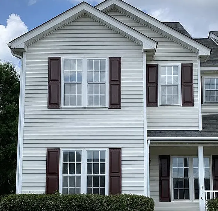 310 Center Heights Ct