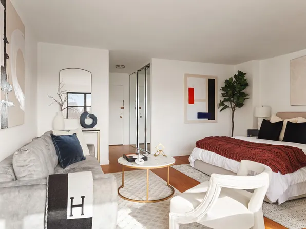 31 Jane Street image 8 of 10