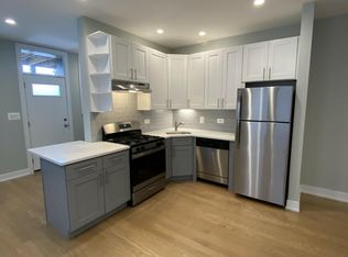 2253 W Argyle St #2A, Chicago, IL 60625