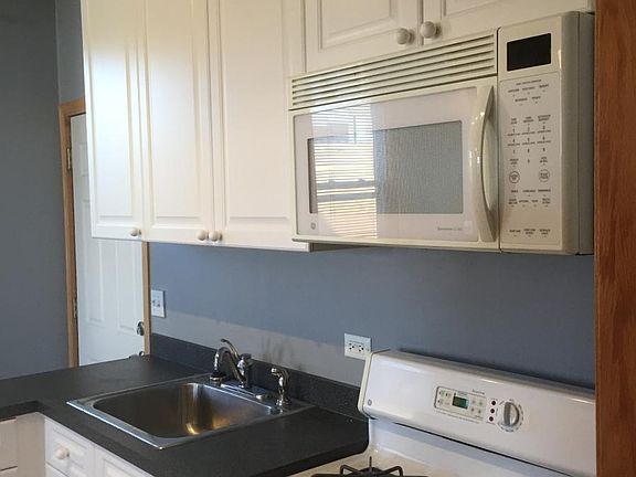 4th image of 2217 N Seeley Ave APT 3R