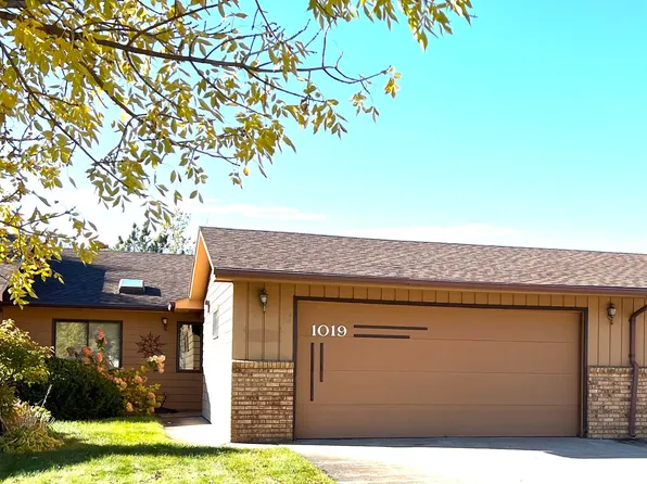 1019 W Capitol Ave, Pierre, SD 57501