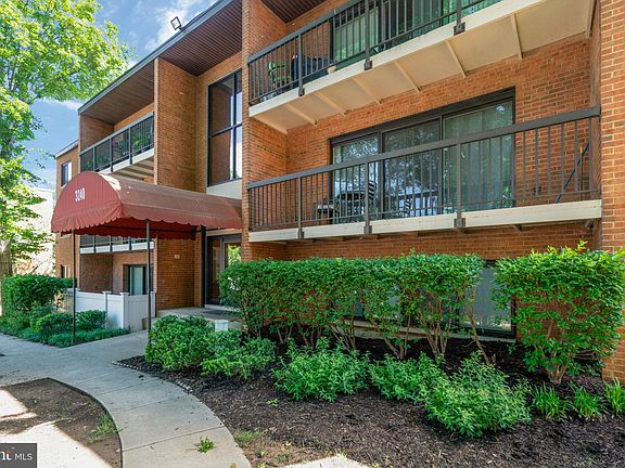 5th image of 3240 S 28th St APT 301