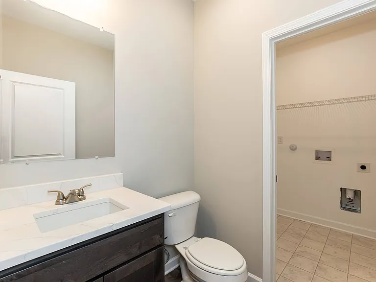 426 N Allen Rd — Photo 8