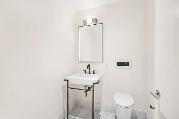 Rented by Keller Williams NYC | media 23