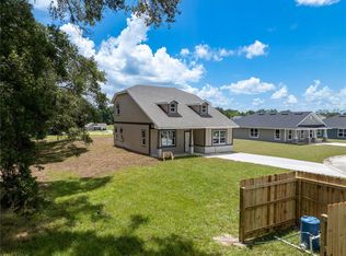 3279 E Iris Ln, Bell, FL 32619