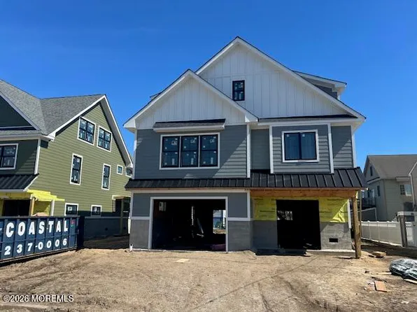409 Newport Avenue, Ocean Gate, NJ 08740