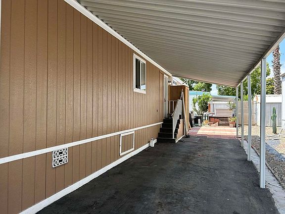 3rd image of 2550 E Valley Pkwy Space 87