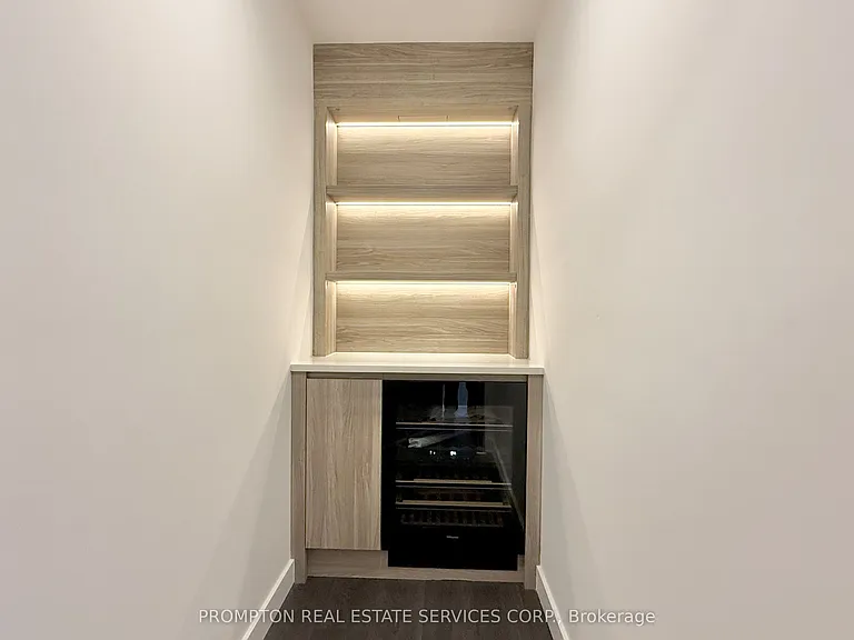 18 Esther Shiner Blvd #3503 — Photo 14