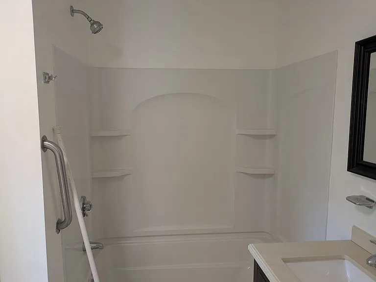 55 Boys Ave — Photo 19