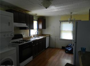 59 Lakeview St, Meriden, CT 06451