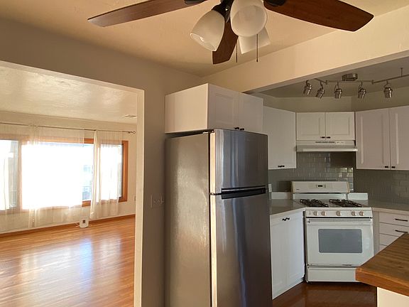 hallway between family room and living room