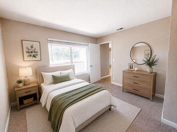 5th image of 84 Rancho Dr Unit H