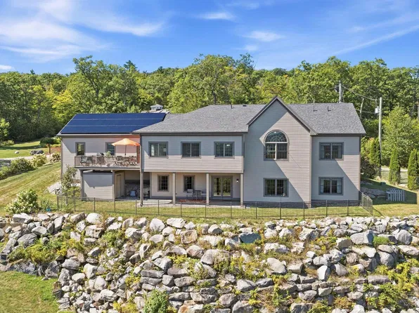 116 Greystone Lane, Newbury, NH 03255