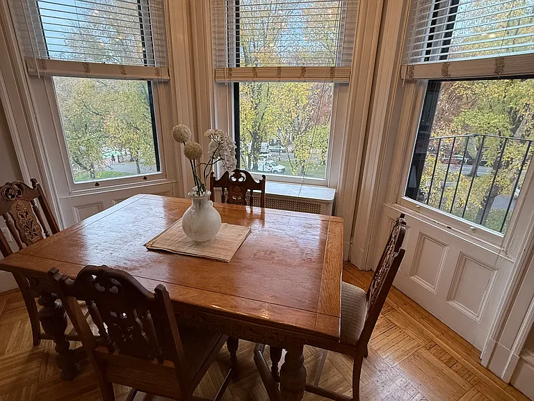 144 Commonwealth Ave #5 — Photo 13