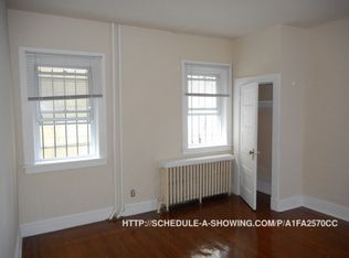 912 Saint Paul St APT 1R, Baltimore, MD 21202