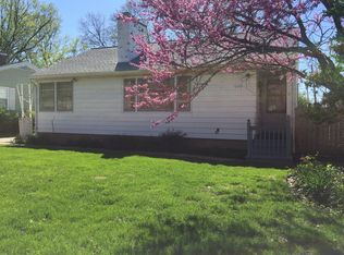 909 S New St, Champaign, IL