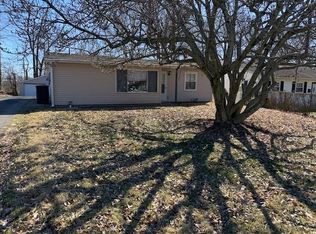 302 Cherokee Dr, Loveland, OH 45140