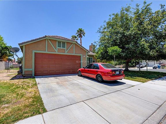 2nd image of 5743 Willow Oak Cir