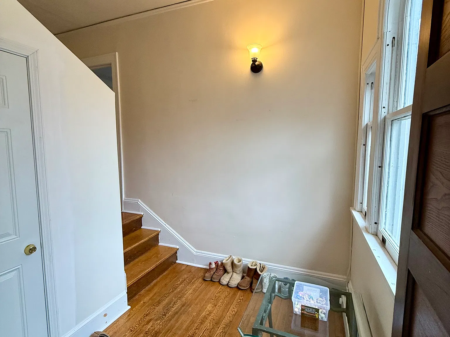 3 bed, 1.5 bath, 1200 sqft, $3,030 — Photo 3