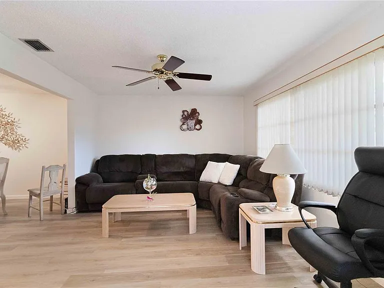 6215 Green View Cir #74 — Photo 18
