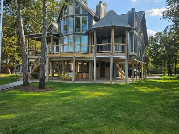 462 Cypress Point Dr, Akron, AL 35441