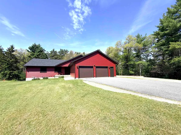 18068 Fireworks Ave, Tomah, WI 54660