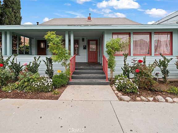 3rd image of 332 N Daisy Ave