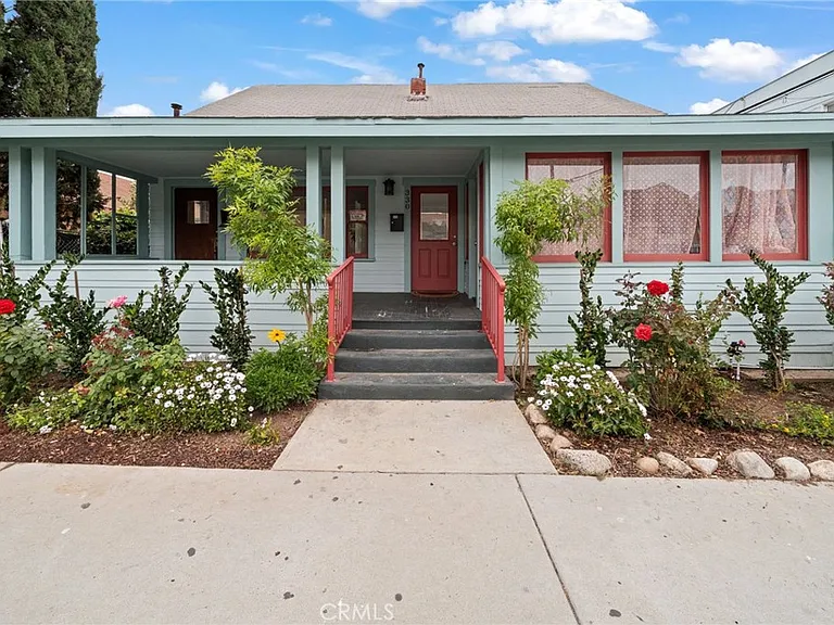 332 N Daisy Ave — Photo 3