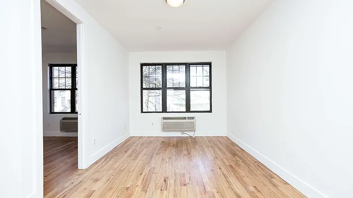 Rented by Nooklyn NYC LLC | media 9